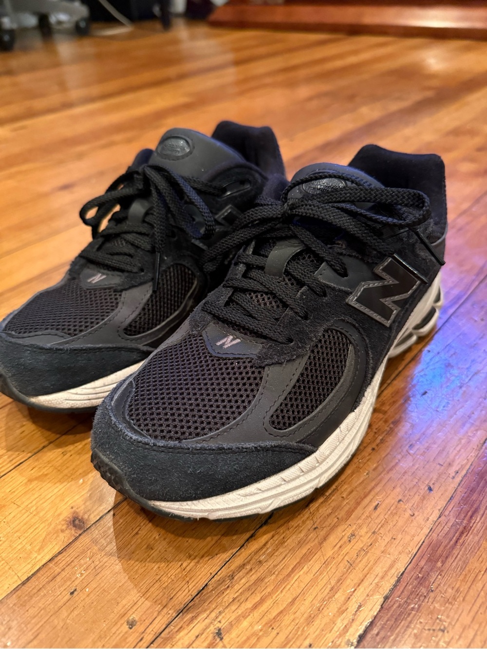 New Balance Black Mesh & Suede Lace-Up Sneakers with White Midsole